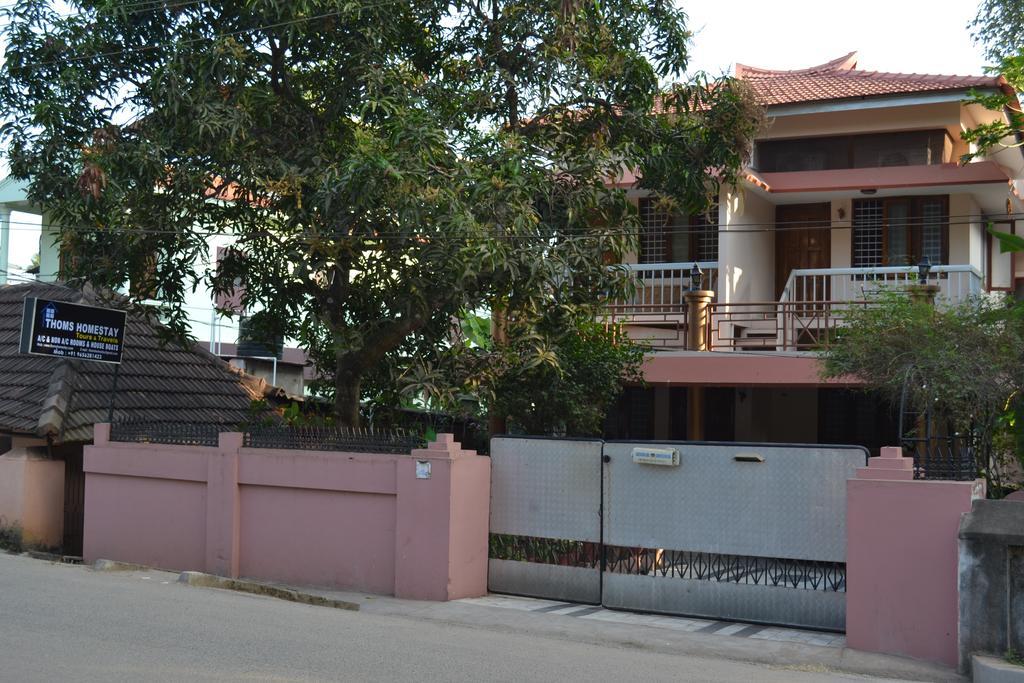 Thoms Beach Homestay Alappuzha المظهر الخارجي الصورة