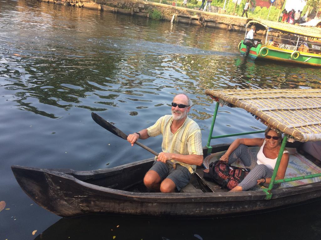 Thoms Beach Homestay Alappuzha المظهر الخارجي الصورة